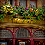 Oxford: Café The Grapes, © Arno Lucas