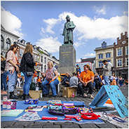 Koningsdag op de Markt in 's-Hertogenbosch, © Arno Lucas