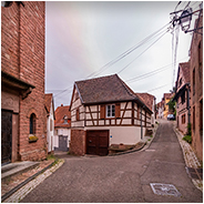 Een mooi vakwerkhuisje in Oberbronn, © Arno Lucas