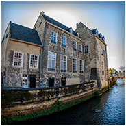 Mooi gebouw aan de Geul in Valkenburg, © Arno Lucas