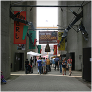 Kunst aan silo's op de Noordkade tijdens Fabriek Magnifique in 2014, © Arno Lucas